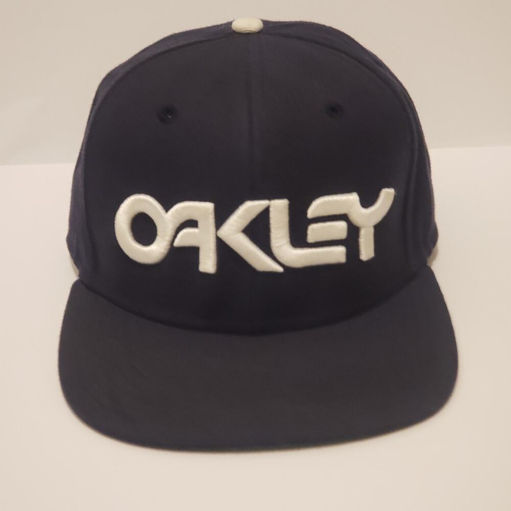 Oakley Mark II Team Navy Embroidered Snapback Cap #A57C